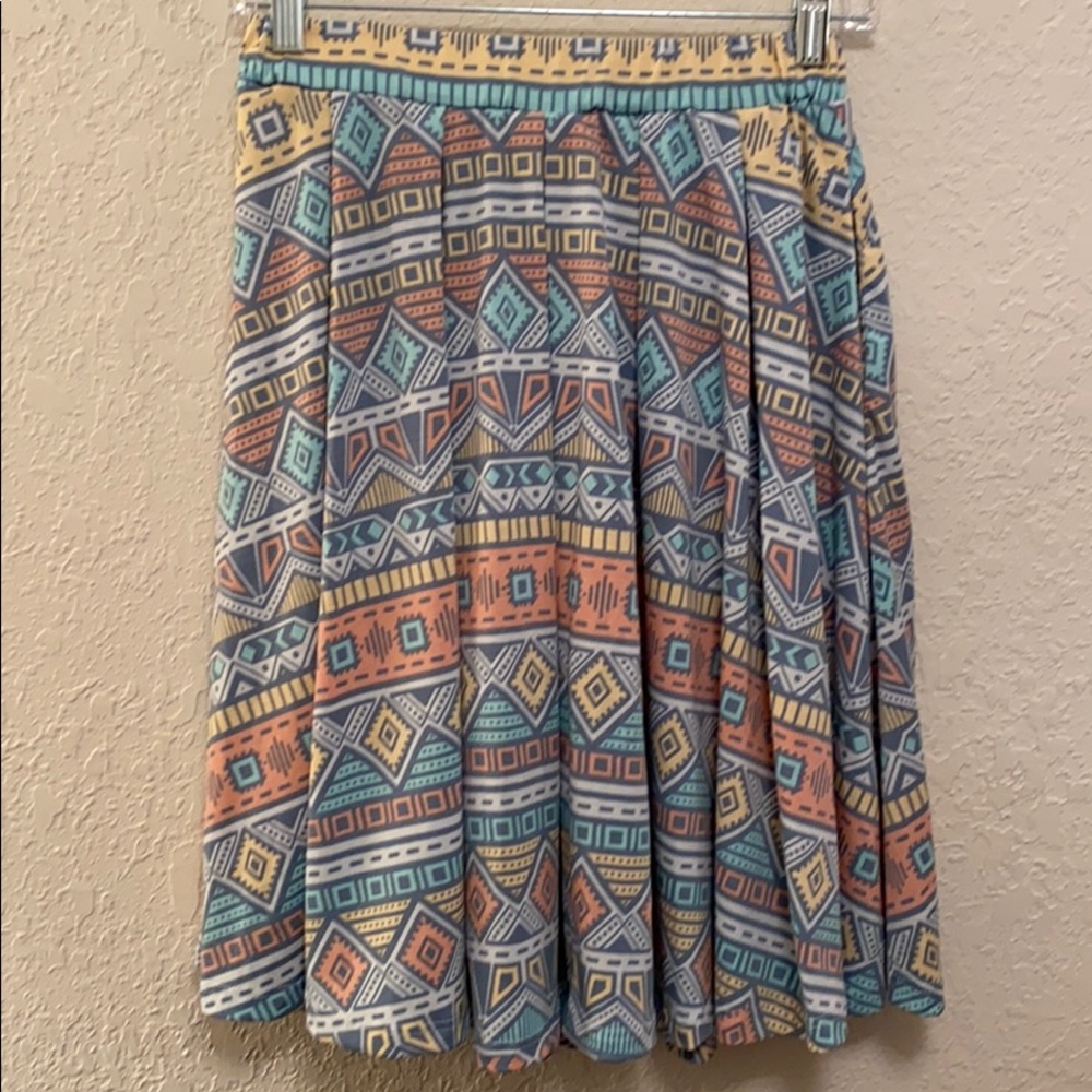 LuLaRoe Madison Skirt with Pockets NWT size Xsmall